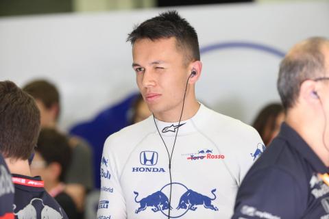 Albon explains brake fire incident after FP2