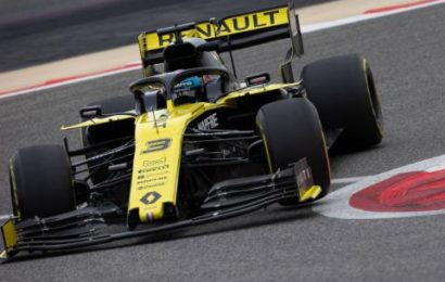 Ricciardo: Renault's 2019 F1 car not "a million miles off"
