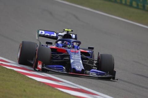 Albon ruled out of China qualifying after FP3 crash