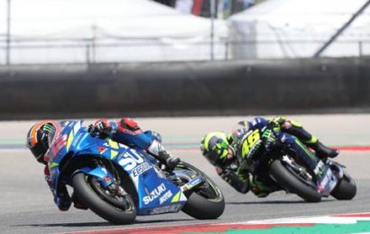 Rins, Rossi 'will fight for title'