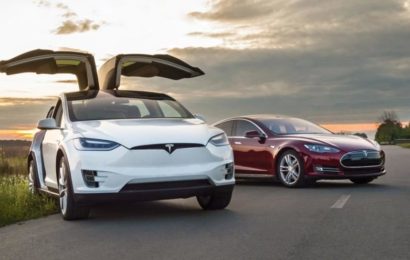 Tesla 2020´de sürücüsüz taksi hizmeti başlatacak