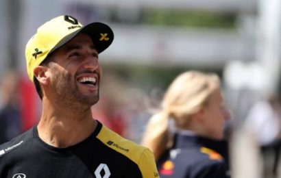 Ricciardo not discouraged despite Renault being behind trajectory