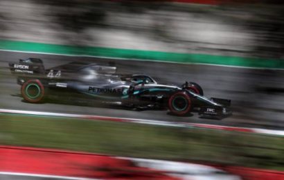 Hamilton has “work to do” with Mercedes