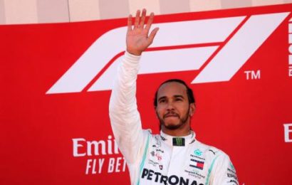 Hamilton names biggest threat for 2019 F1 title