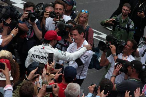 Hamilton saved Mercedes from defeat – Wolff Hamilton saved Mercedes from defeat – Wolff