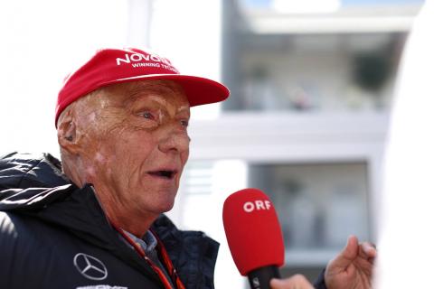 F1 confirms minute's silence, red cap tribute to Lauda F1 confirms minute's silence, red cap tribute to Lauda