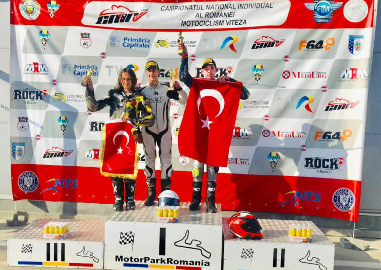 Genç Sporcularımız Romanya’da Kürsüye Çıktı