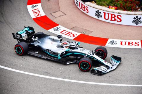 Hamilton edges Verstappen in opening Monaco practice