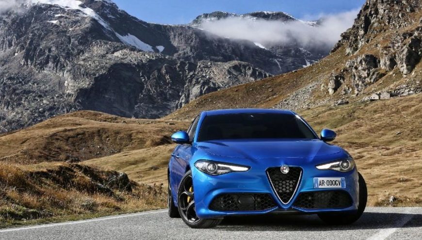 Alfa Romeo Gulia en iyi yol tutan otomobil oldu! Alfa Romeo Gulia en iyi yol tutan otomobil oldu!