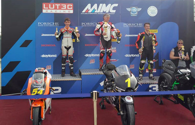 Sporcularımız 4 Farklı Ülkede Mücadele Etti