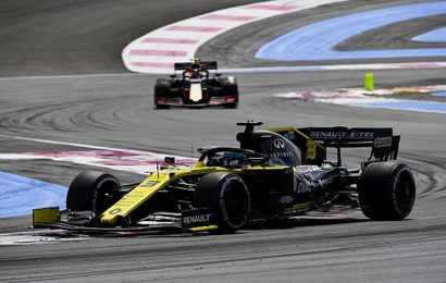 McLaren: Renault’nun büyük bir adım atamaması bizi rahatlatmıyor