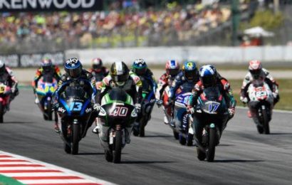 Moto3: McPhee hangs on after last lap highside