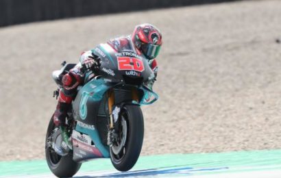 Quartararo smashes lap record, Rossi heads to Q1 again