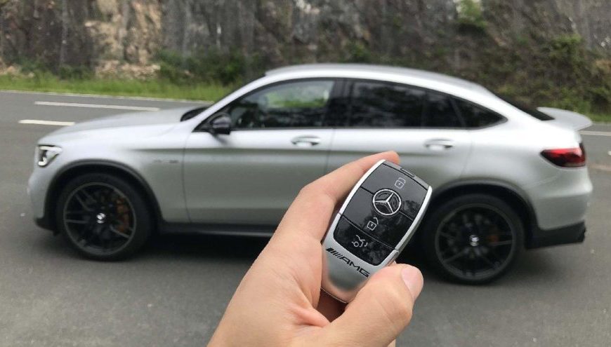 Hız limiti olmayan Almanya yolları ve Mercedes-AMG otomobili!