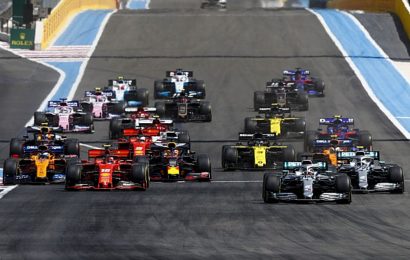 FIA, sürücüleri “şaşırtan” hızlı startı savundu