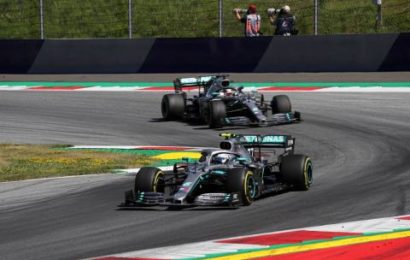 Mercedes: Cooling issues a consequence of tight packaging push