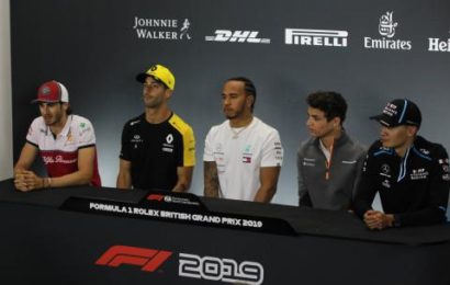 Hamilton hails McLaren’s “amazing” progress in 2019