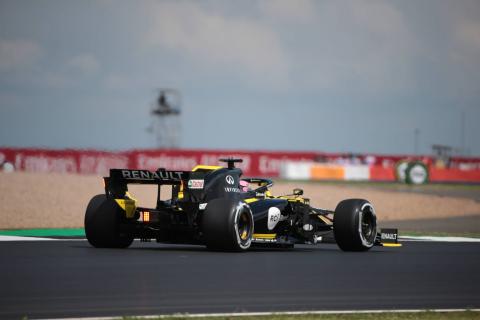 Ricciardo: MotoGP riders won’t like Silverstone resurfacing Ricciardo: MotoGP riders won’t like Silverstone resurfacing