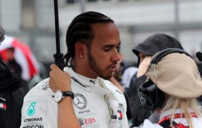 Hamilton clears schedule in bid to recover from illness