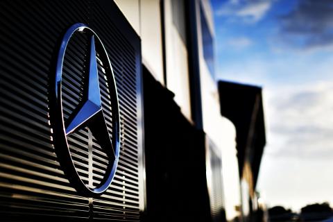 Mercedes appoints Lauda replacement on board of directors