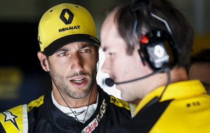 Ricciardo: Araçta yanlış olan bir şeyler var