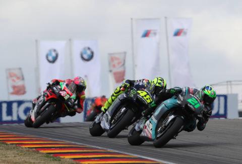 'Pleased' Aleix Espargaro goes down fighting 'Pleased' Aleix Espargaro goes down fighting