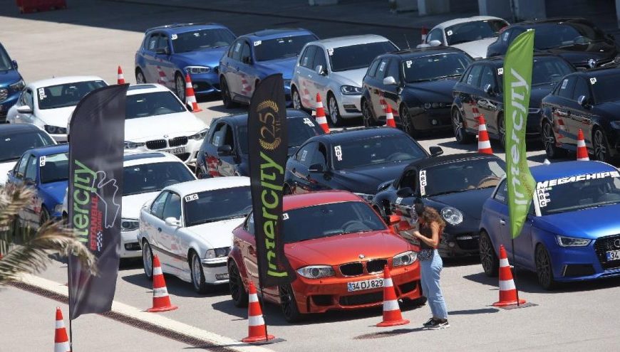 Enerjilerini pistte attılar! Enerjilerini pistte attılar!