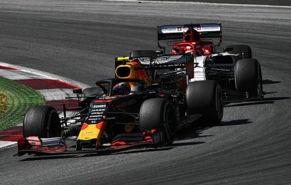 Kvyat, Red Bull söylentilerini önemsemiyor