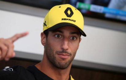Ricciardo: Renault needs to regain winning mentality