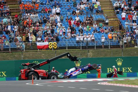 ‘Misjudgement’ led to “silly” FP2 crash – Albon ‘Misjudgement’ led to “silly” FP2 crash – Albon