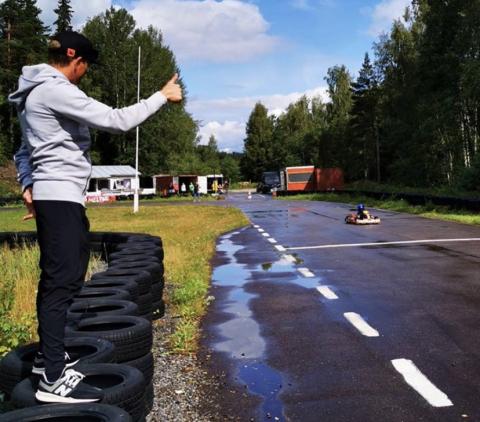 Kimi Raikkonen's son gets first taste of go-karting