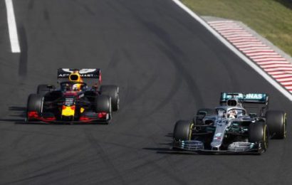 Verstappen was a "sitting duck" against Hamilton – Horner