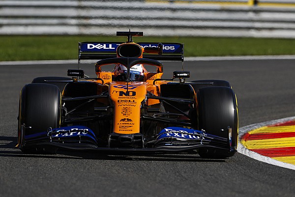 Sainz: “Hedefimiz sıralamalarda son bölüm”