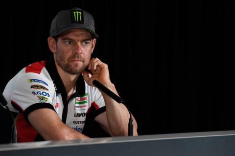 Lorenzo speculation ‘makes no difference’ to Crutchlow Lorenzo speculation ‘makes no difference’ to Crutchlow