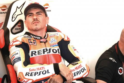 Lorenzo ends Misano MotoGP test early Lorenzo ends Misano MotoGP test early