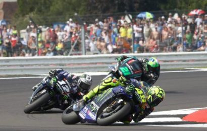 Rossi searches for missing grip as rostrum drought continues