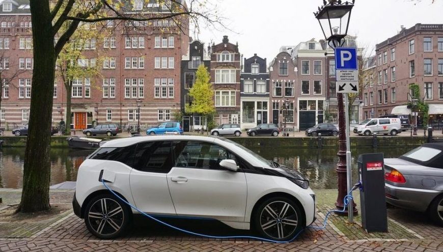 Norveç’te satılan otomobillerin yüzde 45’i elektrikli!