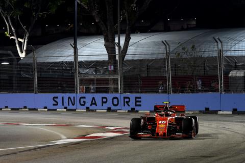 Leclerc takes third straight F1 pole after Singapore Q3 stunner Leclerc takes third straight F1 pole after Singapore Q3 stunner