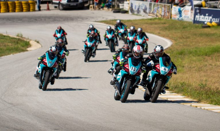 CF Moto NK250 Kupası Start Aldı