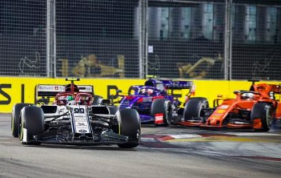 F1 to press ahead with "experimental" 2020 format changes
