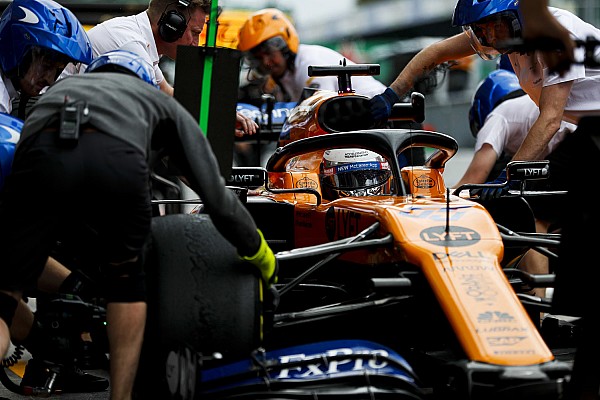 McLaren, Sainz’ın pit olayı nedeniyle ceza aldı