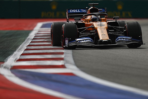 Sainz: “Neden bu kadar yavaş olduğumuzu bilmiyoruz”