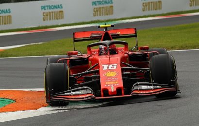 Ferrari, Singapur’a yeni parçalar getirecek