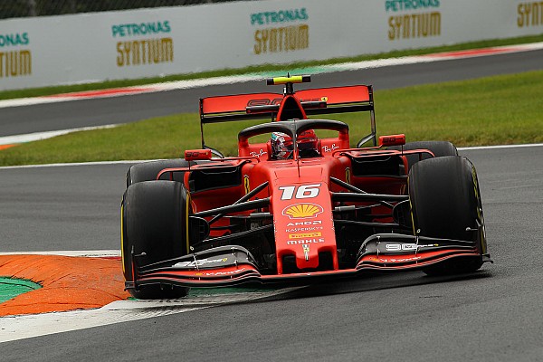 Ferrari, Singapur’a yeni parçalar getirecek