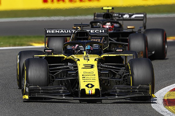 Hubert’in kaybından sonra Ricciardo’nun yarışma konusunda şüpheleri varmış