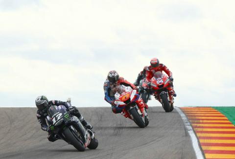 Viñales ‘tried only to survive’ in last three laps Viñales ‘tried only to survive’ in last three laps