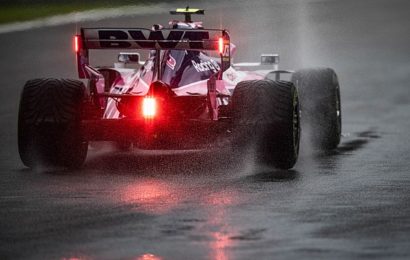 Formula 1 pilotları yağmur lastiklerinden memnun kalmadılar