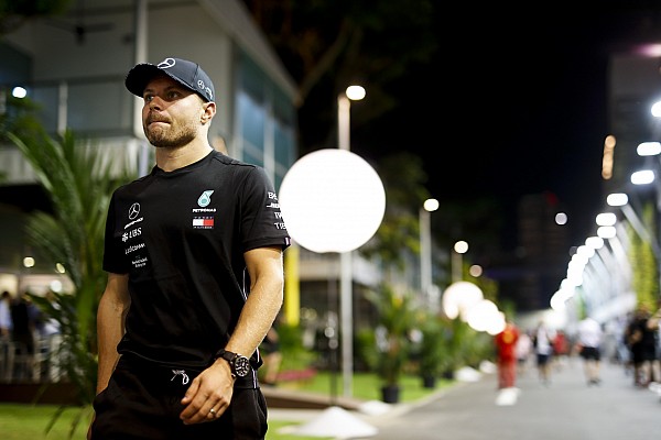 Bottas: “Singapur’da hava kirliliği kadar fren tozu da sorun” Bottas: “Singapur’da hava kirliliği kadar fren tozu da sorun”