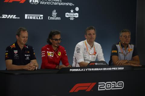 F1 tech figures support delaying standard 2021 brakes F1 tech figures support delaying standard 2021 brakes