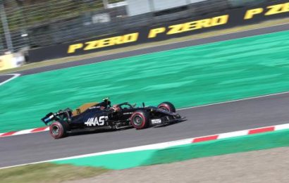 Magnussen found qualifying crash “quite embarrassing”